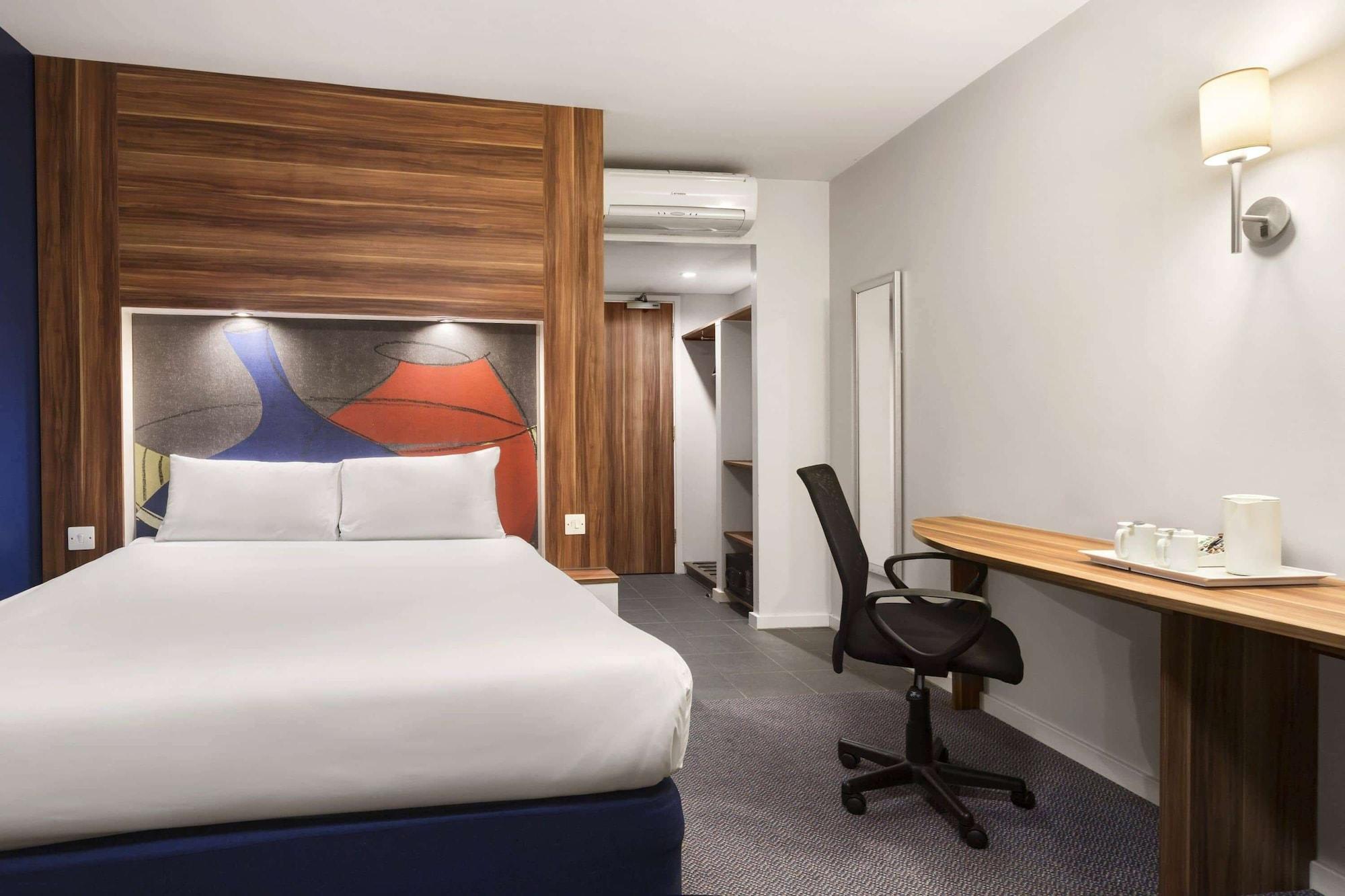 Ramada London Stansted Airport Hotel 4*
